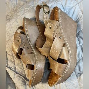 Born Tan Emmy Wedges all leather